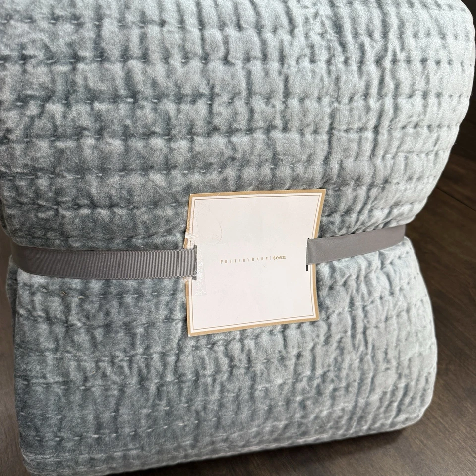 COLCHA DE TERCIOPELO ADOLESCENTE GRANERO DE CERÁMICA, COMPLETA/REINA ~ AZUL Foto 2 de 4