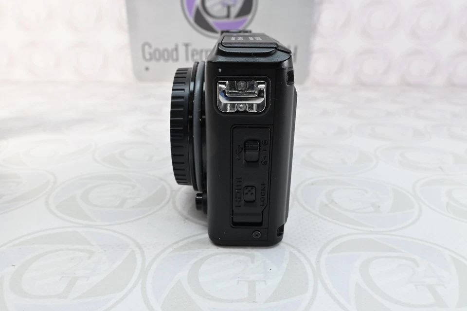 Nikon 1 AW1 Gehäuse in Schwarz - Nur 1256 Klicks - GT24 Hit! - Bild 4 von 4