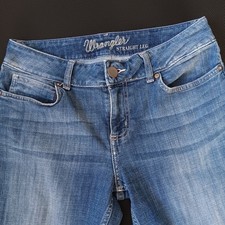 Wrangler Women's Cowboy Western Straight Long Denim Jeans Size 7/34  30x33 