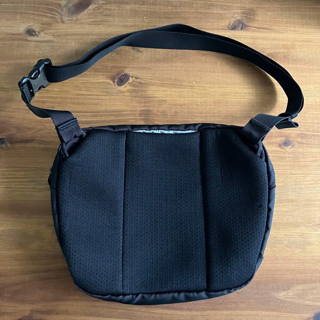 Arc'teryx MAKA2 Body Bag Discontinued Outdoor thumbnail 2