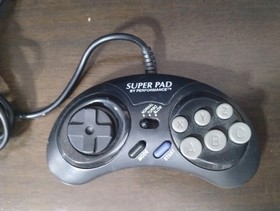 Sega Genesis Model 2 Bundle Lot 2 Controllers 4 games Ready To Play Battletoads 