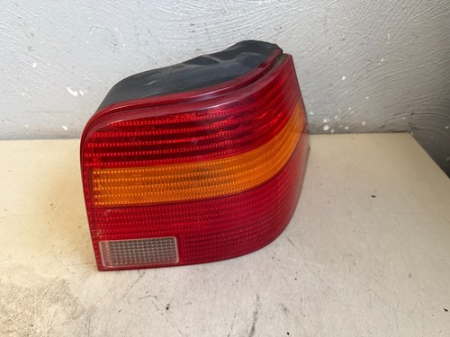 VW Golf IV 1J 1,4 55kW 1999 Rücklicht Rückleuchte Rechts 1J6945096AA