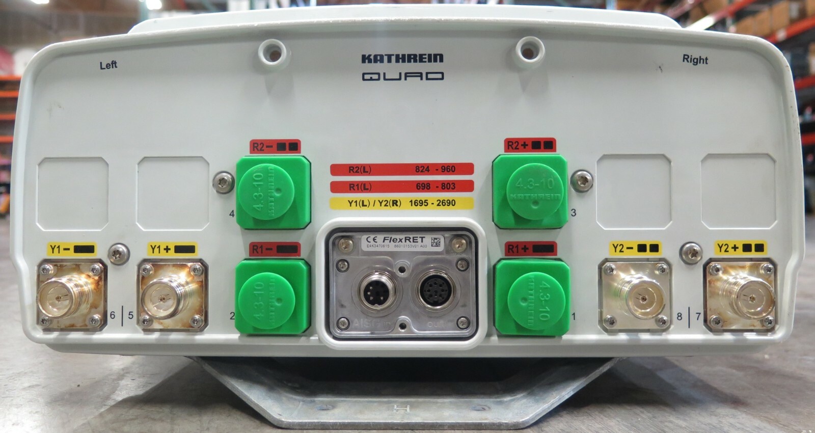 Kathrein 80010767 Base Station Antenna 698 MHz to 2.69 GHz TriBand