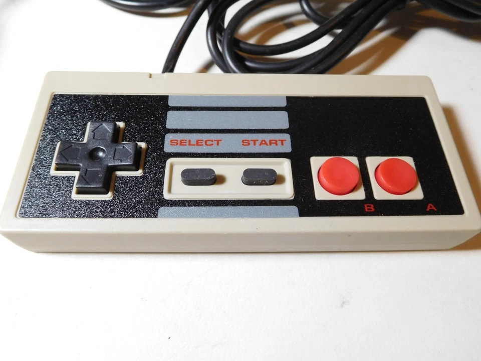Nintendo NES Mini Classic Console Wired Controller PLUS extension cable - Image 3 of 4