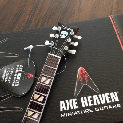 Officially Licensed Zacky Vengeance 6661 Reissue Mini Guitar
