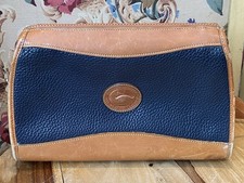Dooney  Bourke Vintage All Weather Grain Leather Crossbody Classic Purse USA