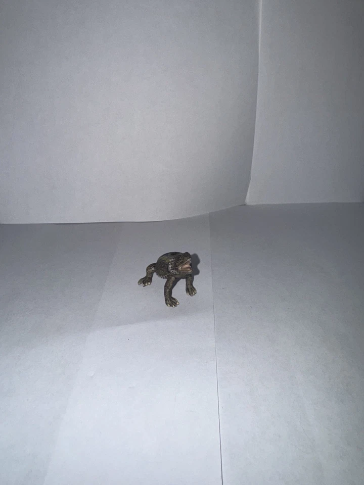 Schleich Reptiles Bundle, Tortoise, Bearded Dragon, Baby Croc & Small Tortoise - Image 2 of 4