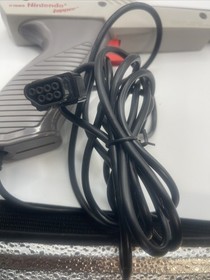 Nintendo NES Zapper Light Gun Gray &ndash; Model NES-005 (1985) &ndash; Original Nintendo