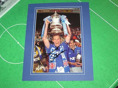 Dave Watson Signed Mounted Everton FC 1995 FA Cup Final Winners Photograph 