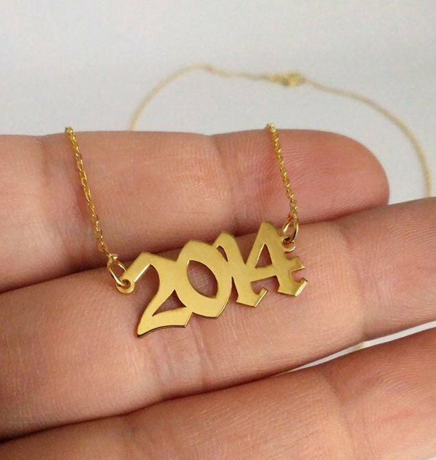 Collana Cordoncino Con Ciondolo Scaramantico - I Momenti D'Oro