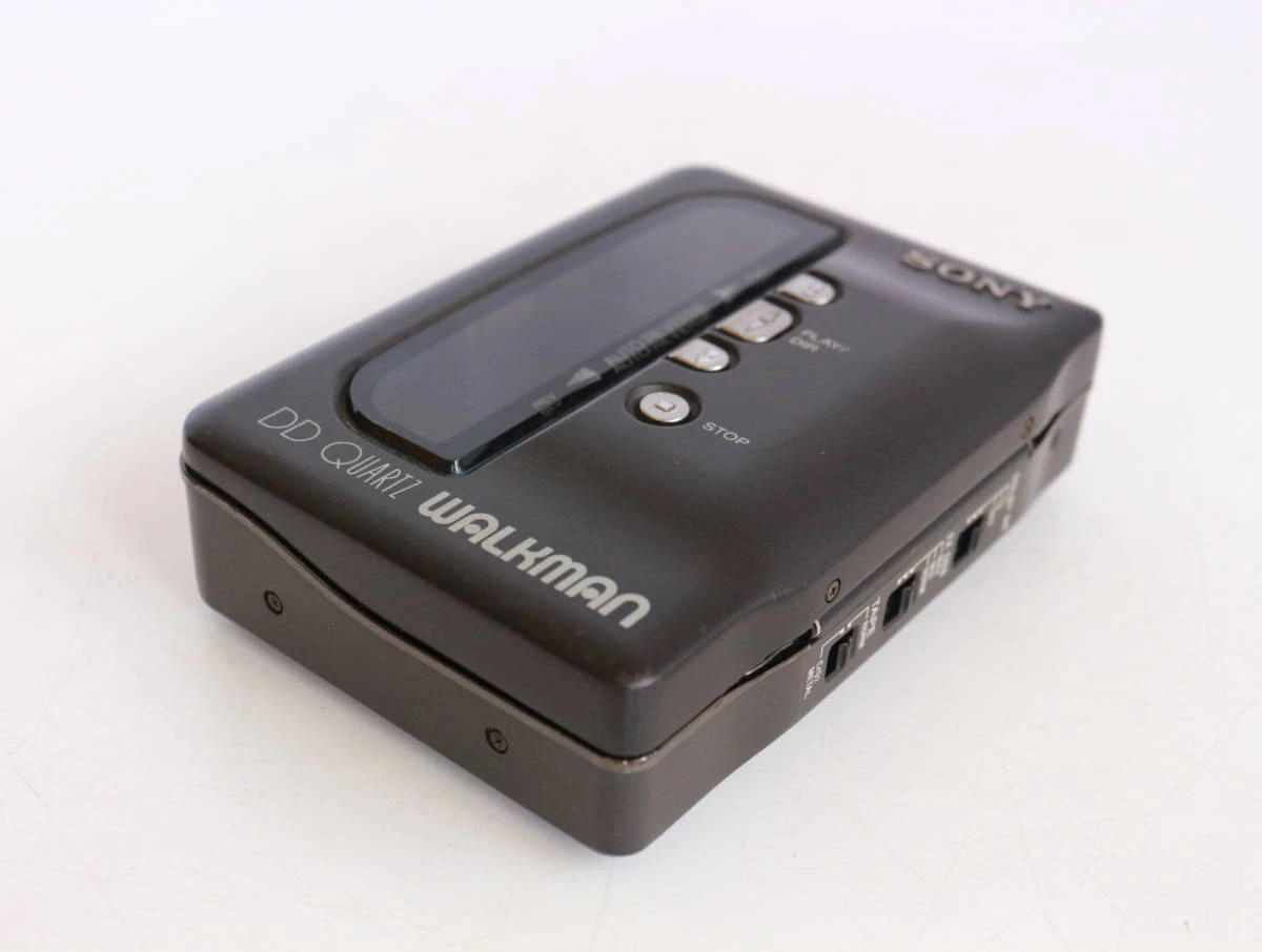 SONY WALKMAN DD QUARTZ WM-DD9 Portable Cassette Player B0120 | eBay