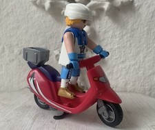 PLAYMOBIL Set Motorroller Roller Mofa Scooter Vespa Pink mit Figur Frau FahrerIn