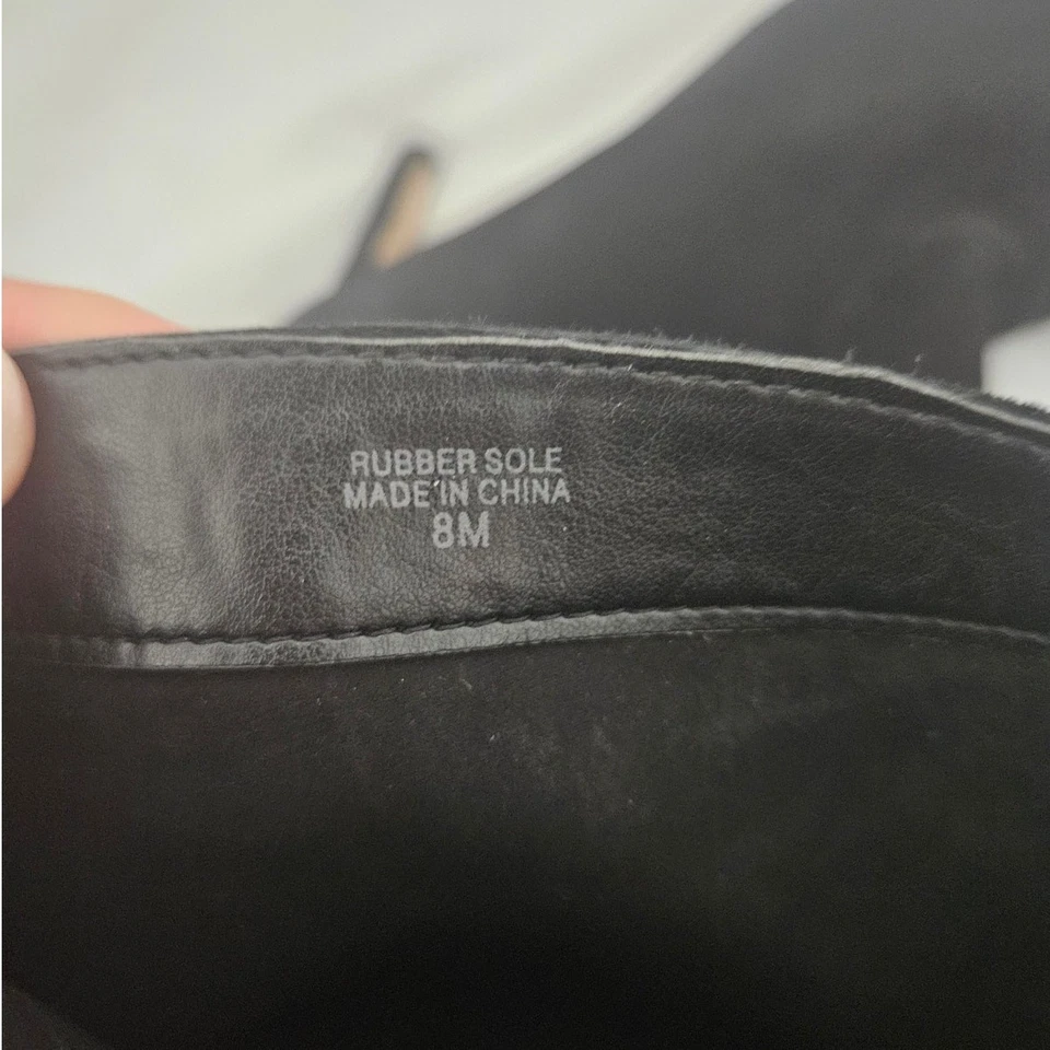 Ann Taylor Black Leather Cap Pointed Toe Mid Calf Heled Boot sz 8M Minimalist - Image 2 of 4