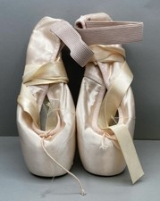 Bloch Aspiration Ballet Pointe Shoes 115.00 S0105 pink satin Size 7 New