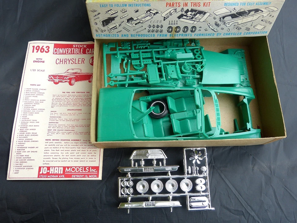 Chrysler 300 1963 1/25 Jo-Han convertible, prensado original, ¡parece completo! Foto 2 de 4