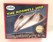 1/48 TESTORS THE ROSWELL UFO EXTRATERRESTRIAL SPACECRAFT #555 NEW MODEL KIT