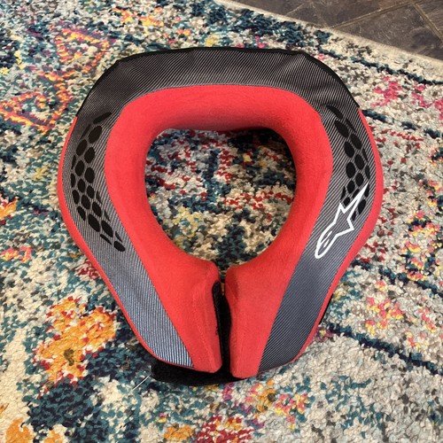 Alpinestars Sequence Neck Roll YOUTH S/M Red/Black 6741018-13  used twice 