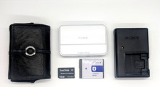 SONY Cyber-shot DSC-T2 8.1MP Vintage Digital Camera w battery charger SD Card