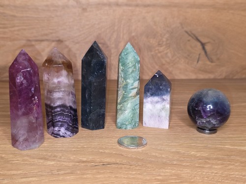 581g Fluorit Set, 5 Türmen/Spitze und 1 Kugel 581g Fluorit Set, 5 Türmen/Spitze und 1 Kugel