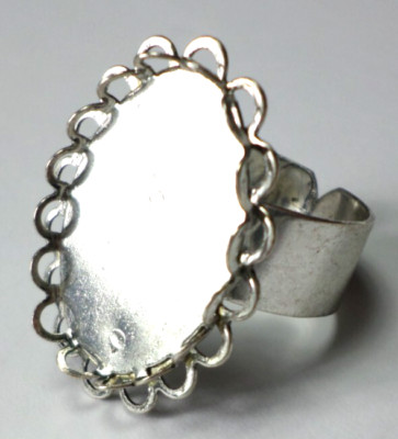 6 of 25x18mm Antique Silver Adjustable Scalloped Wide Band Sturdy Ring Settings