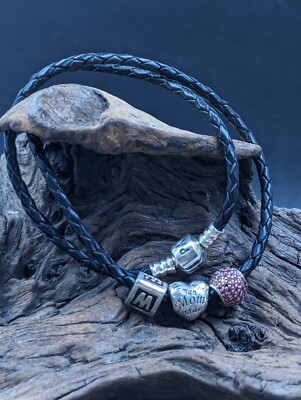 PANDORA ダブルブラックレザーブレスレット チャーム３つ付き Authentic PANDORA Black Leather w/3 Charm Bracelet Double Wrap