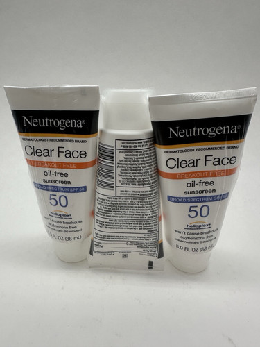 Neutrogena Clear Face Sunscreen Lotion SPF50 3oz (3 Pack) - Picture 2 of 4