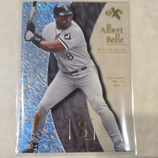 1998 Skybox EX 2001 Albert Belle #19 Chicago White Sox Baseball Card