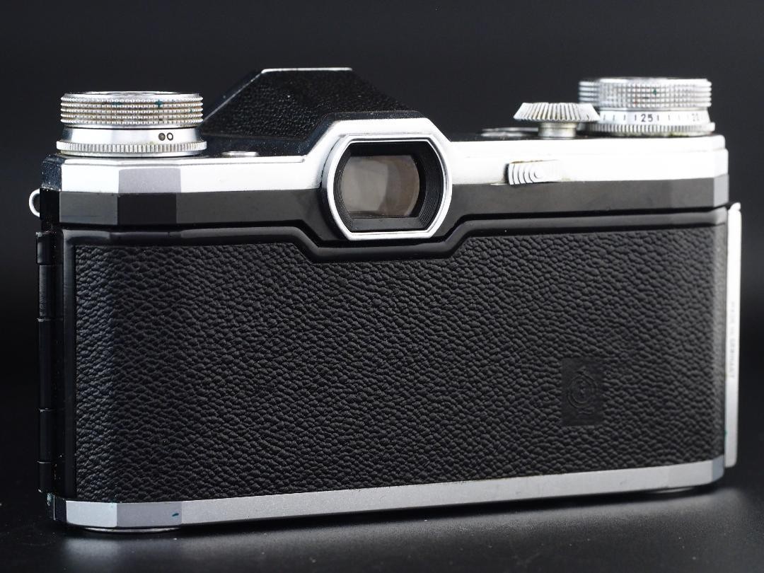 フィルムカメラ ZEISS IKON PENTACON FM TESSAR 50mm f2.8 Zeiss Icon Pentacon FM Tessar 50mm F2.8 Camera Lens Tested