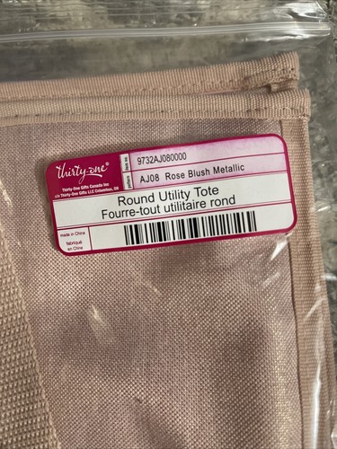 Round Utility Tote - Rose Blush Metallic Thirty One - Picture 3 of 4