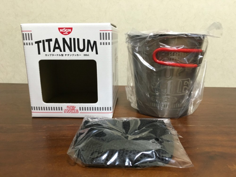 カップヌードル型チタンクッカー 800ml CUPNOODLE TITANIUM NISSIN CUP NOODLE Ramen Titanium Cooker 800ml red Limited New from