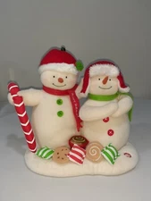 Hallmark Seasons Treatings Snowmen Jingle Pals Singing Motion Yum Yum Yum 