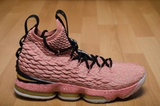 pink lebron 15