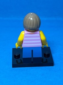 LEGO City Minifig cty0663 - Child/Girl w/Red Glasses - Light Scratches/No Cracks