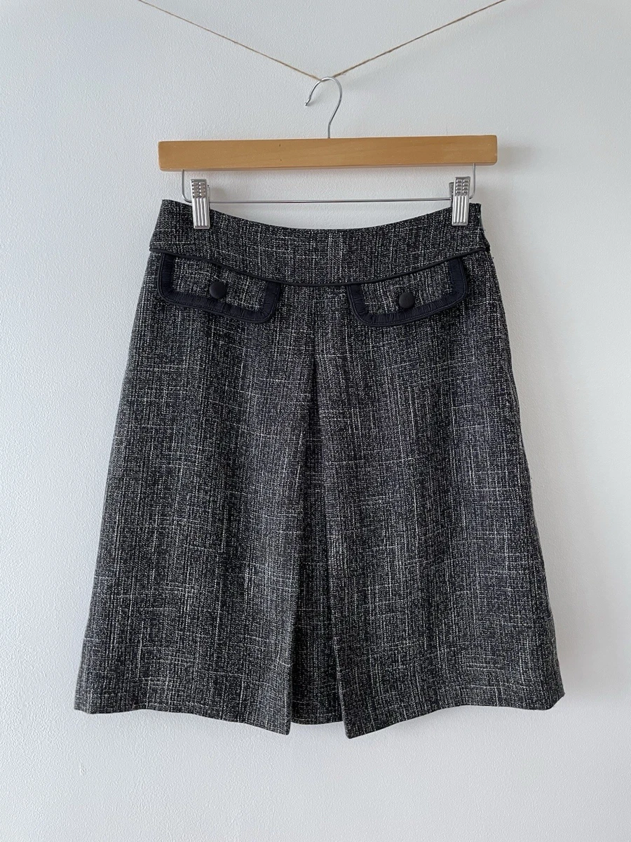 CUE IN THE CITY Womens Skirt Size 6 Black Grey Stripe Stretch Knit A CUE IN THE CITY Womens Skirt Size 6 Black Grey Stripe Stretch Knit A