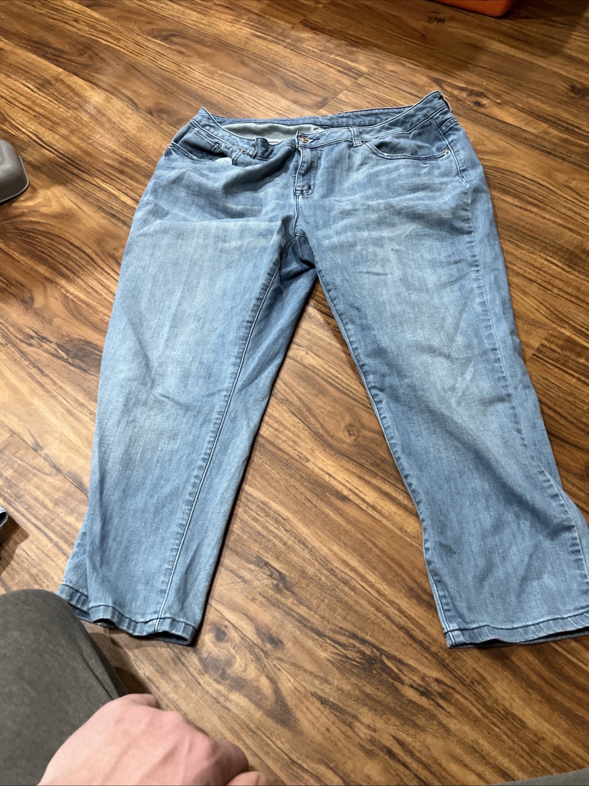 Michael Kors Women's Blue Jeans Size 14 Stretch Classic Look Light Wash