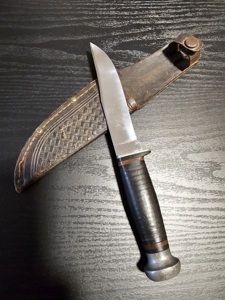 Cuchillo de hoja fija vintage Case 1940-1965 9" - mango de cuero apilado con funda Foto 2 de 4