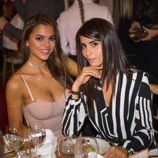 BEAUTIFUL IRINA DREYT  & VIKI ODIN 8X10 Photo