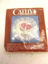 CATHY NEEDLECRAFT CANDLEWICKING SACHET - CROCUS 7986