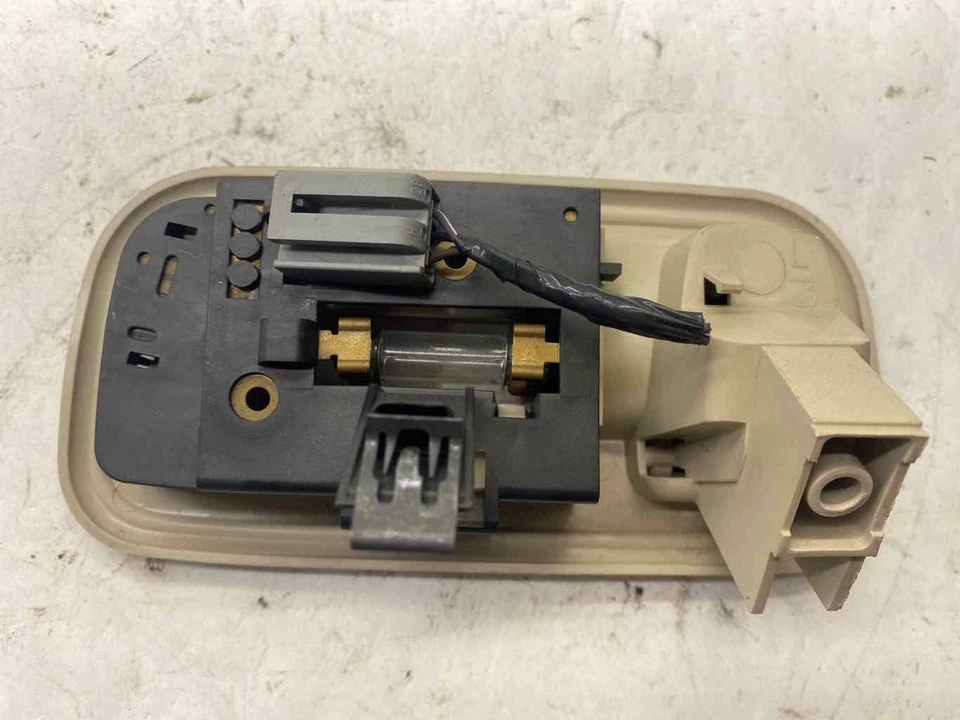 2002 FORD WINDSTAR задний внутренний купол лампа вешалка слева со стороны водителя LH G - Изображение 3 из 4