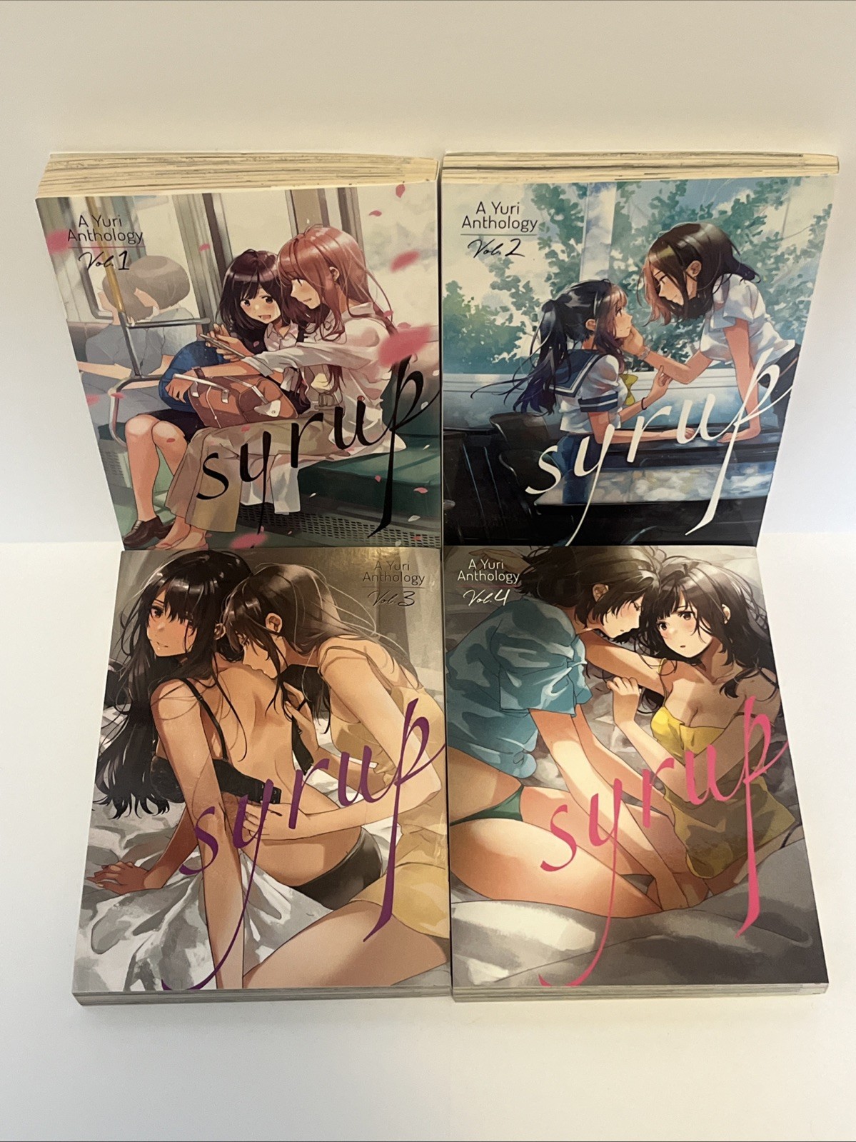 Manga Syrup Yuri Anthology vol 1,2,3,4 NUEVO
