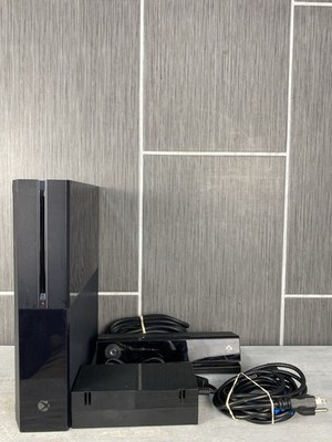AS-IS Microsoft Xbox One (1540) 500GB Console W/ Kinect Sensor 2.0 *Tested*