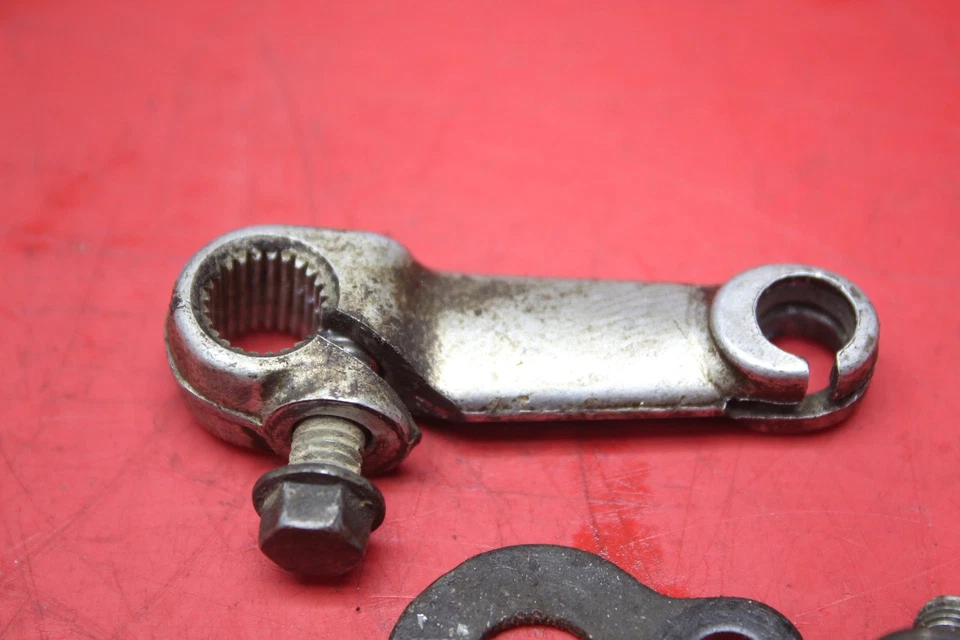 Suzuki Quadsport Z400 2003 brazo de liberación de embrague 23271-20902 Foto 2 de 4