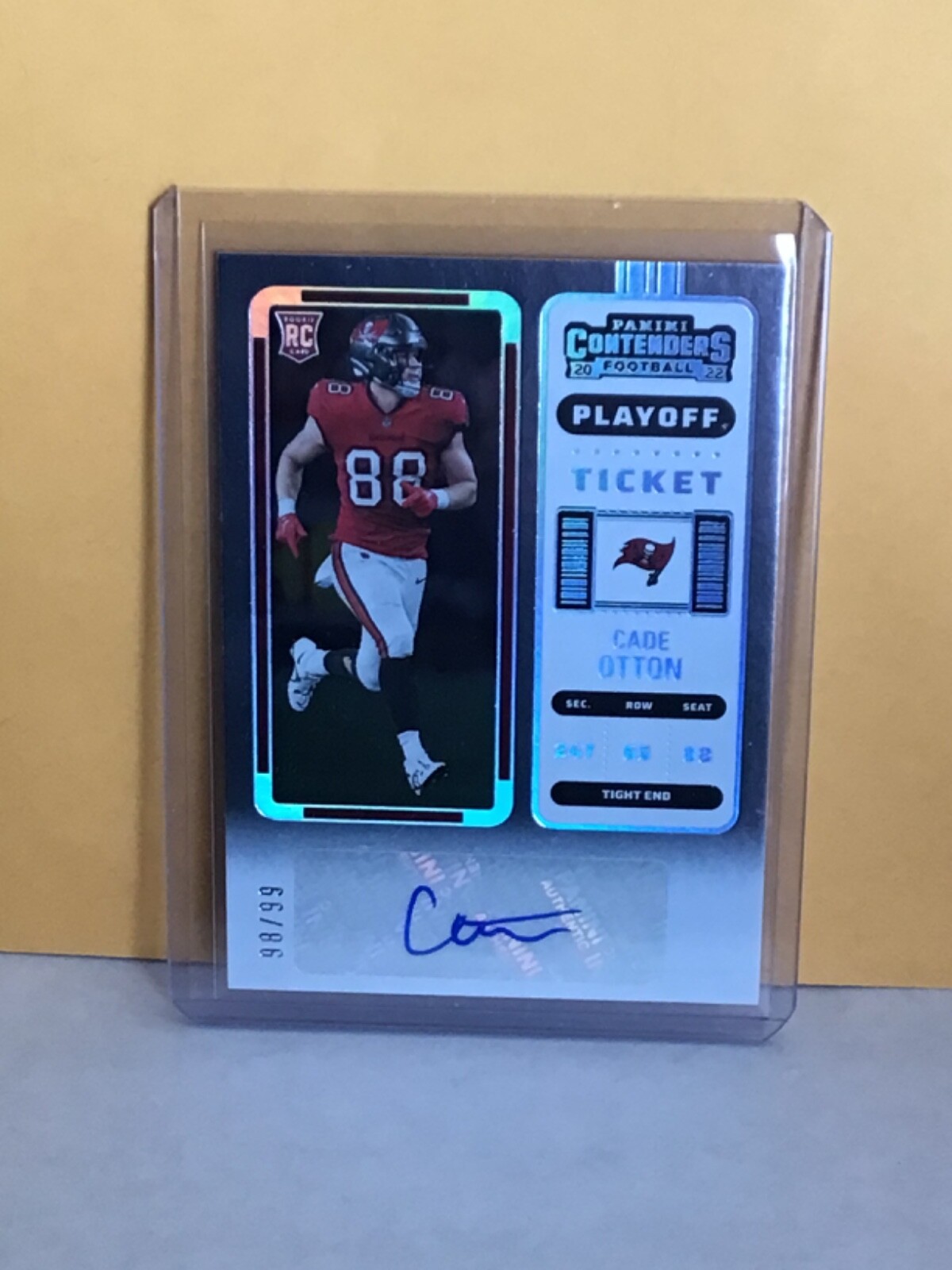 2022 Panini Contenders Rookie Playoff Ticket Cade Otton #201 Auto 98/99 SP Nice