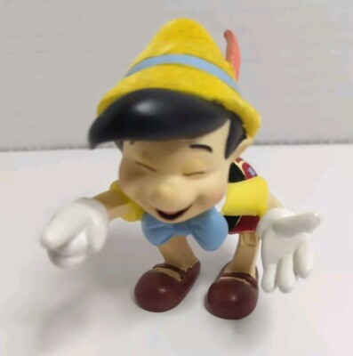ピノキオdisney showcase collection pinocchio Disney Enesco Showcase Collection Pinocchio Figurine With Original