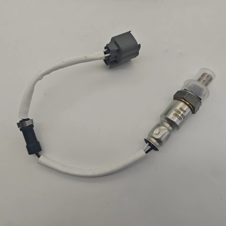 NEW DENSO 234-4352 Oxygen Sensor Fits 2003-2005 Honda CR-V 2.4L L4 - Image 4 of 4