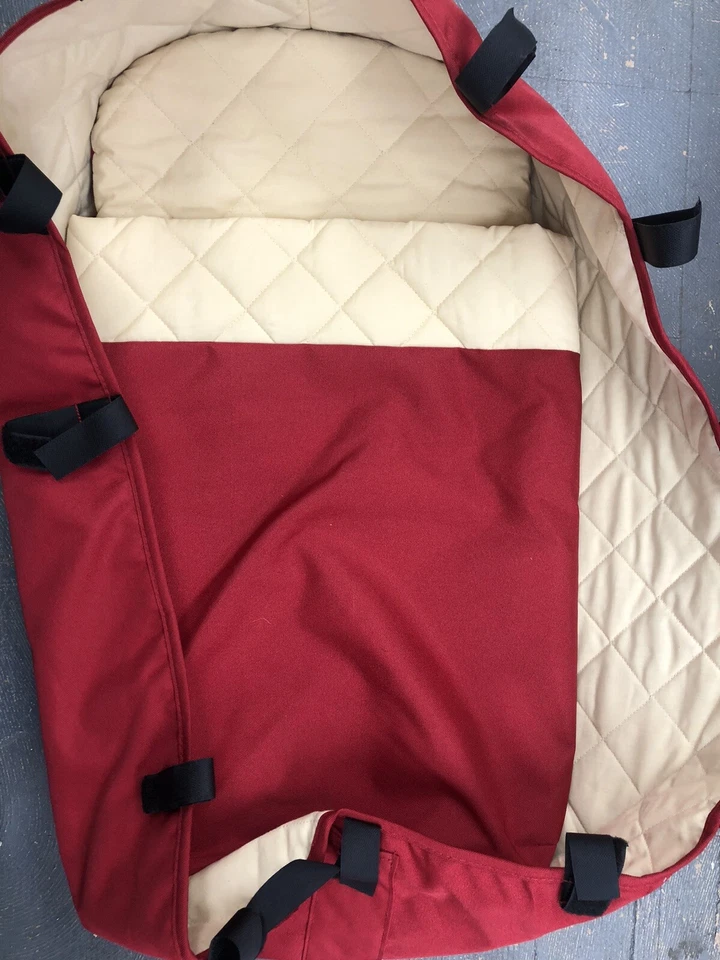 Cuna roja Bugaboo Frog + bolsa Bugaboo Frog Foot Muff *con extras* Foto 2 de 4