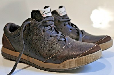 clarks shoes michigan