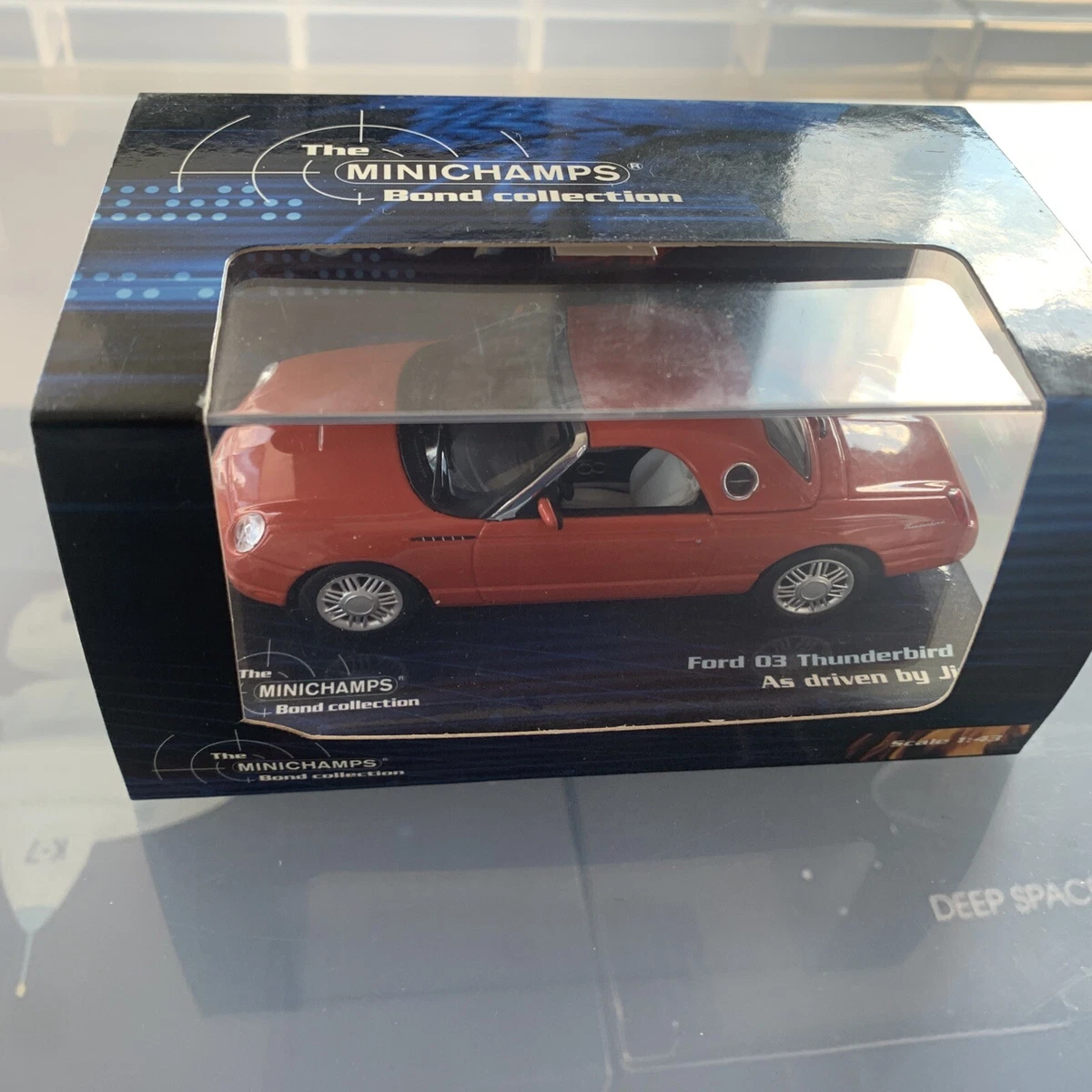 Minichamps 1/43 – Ford Thunderbird James Bond 007 – Miniature Collection – Occasion