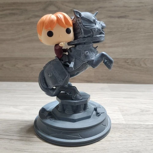 Funko Pop! Moments: Harry Potter - Ron Weasley (Riding Chess Piece) #82 (no box)