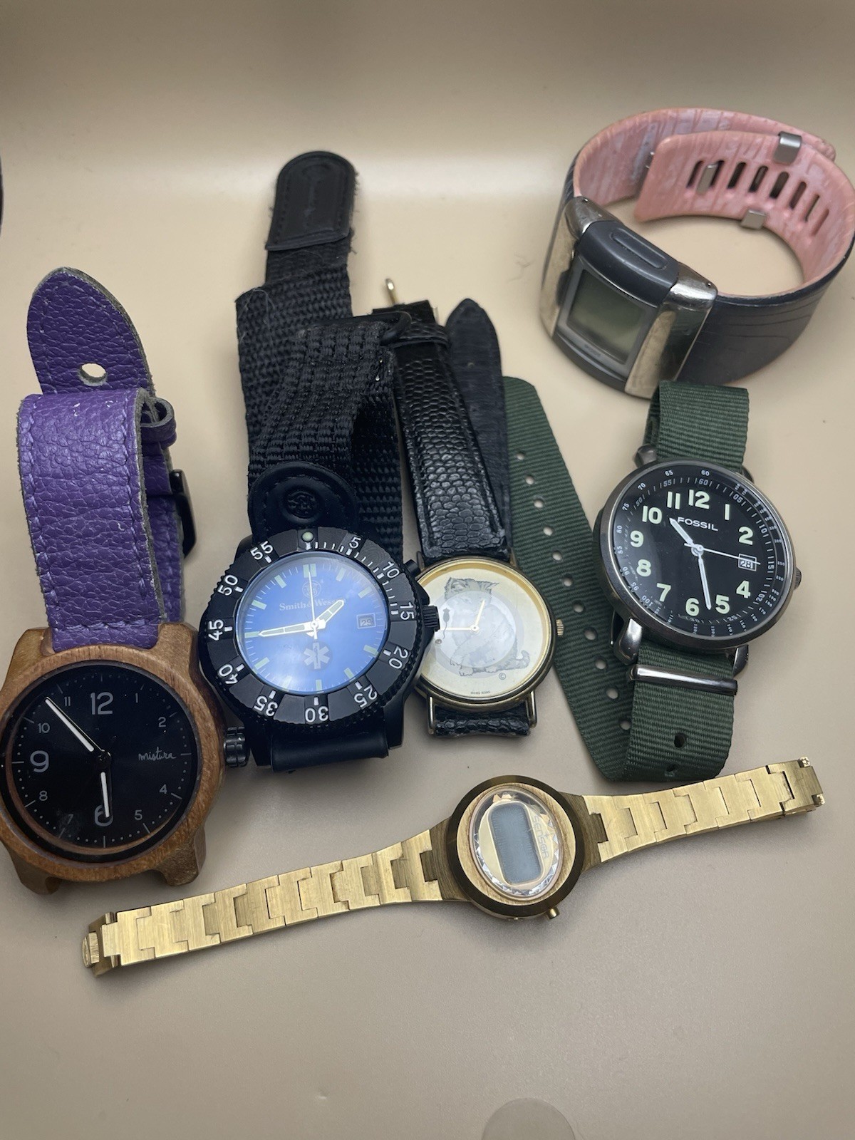 Fossil Lot Nike Watch - vintagewatches.pk